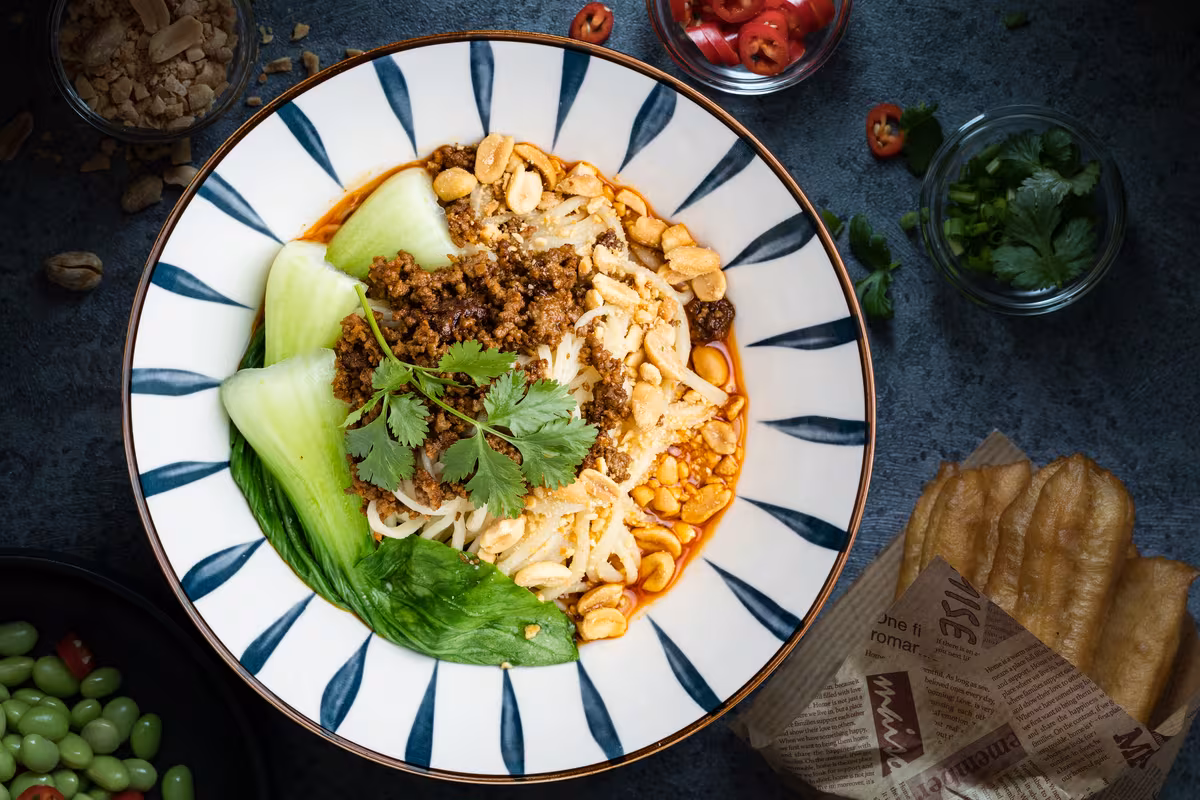 Minced Pork Noodles With Sesame Sauce(L,K)